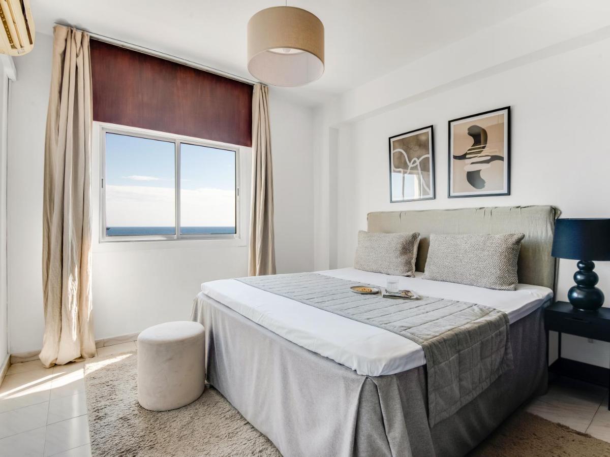 Sanders Kanika Sea Forum - Adorable 2-Bedroom Apartment With Sea View Лимасол Экстерьер фото
